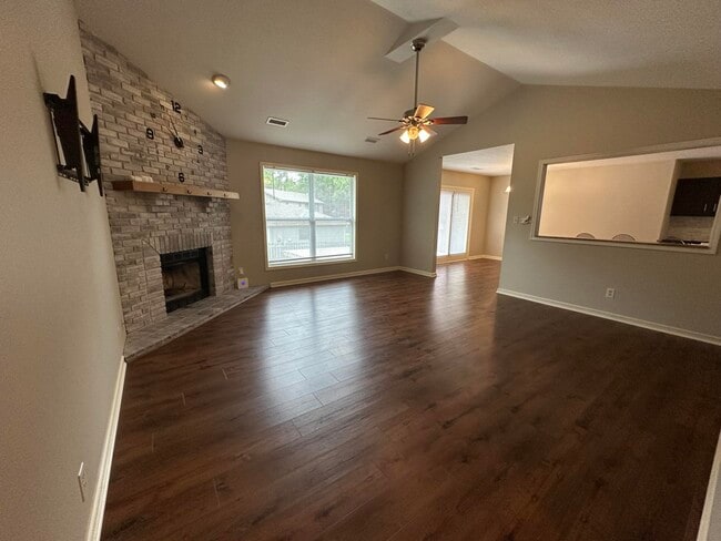 Building Photo - 3705 Sierra Madre