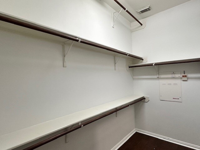 Building Photo - 18507 S Raven Shore Dr