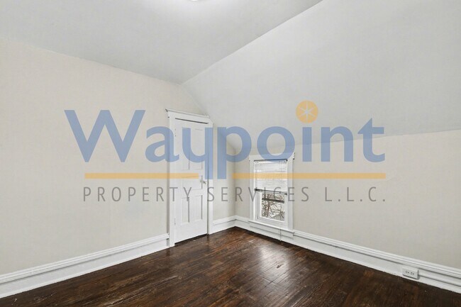 Building Photo - 412 Breens Ct SW