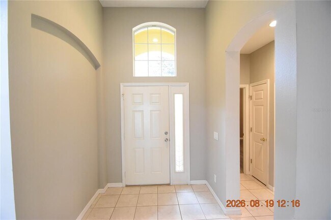 Building Photo - 644 Chesney Dr