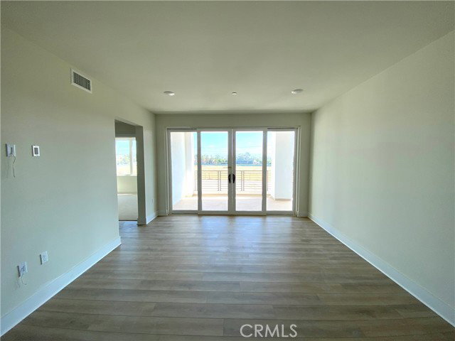 Building Photo - 16450 Veterans Wy