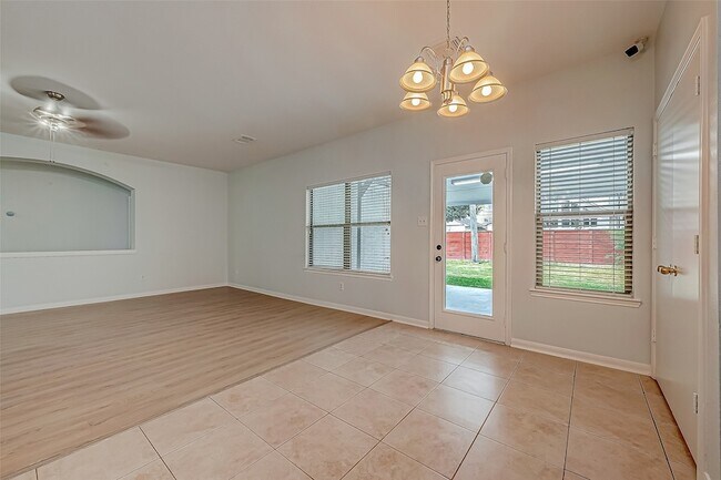 Building Photo - 1922 Bevington Oaks Cir