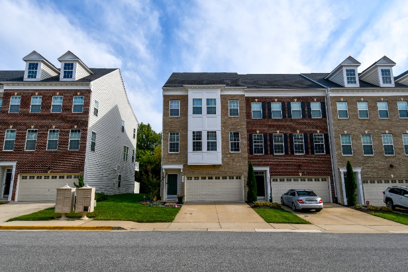 Building Photo - 4230 Winding Waters Terrace