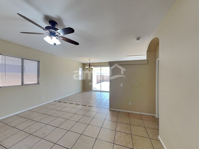 Building Photo - 11221 W Coronado Rd