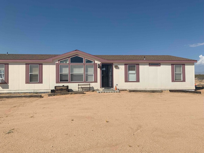 Primary Photo - 63605 Winters Rd