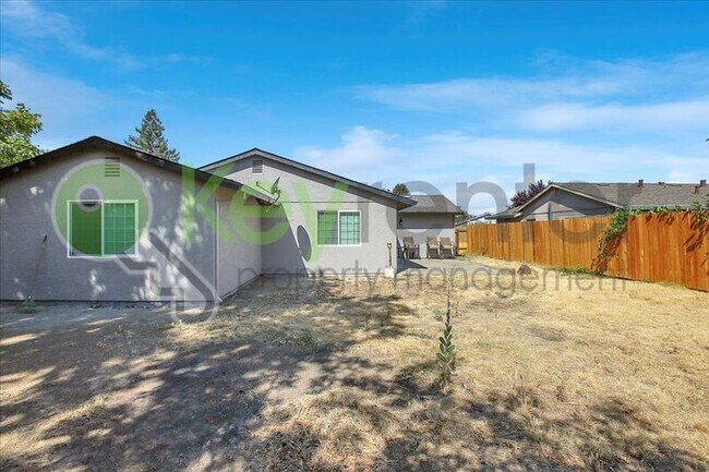 Building Photo - 8256 Manhart Dr