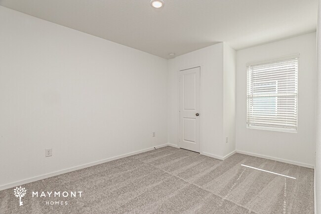 Building Photo - Inviting New 4-Bedroom in the Landon Ridge Community