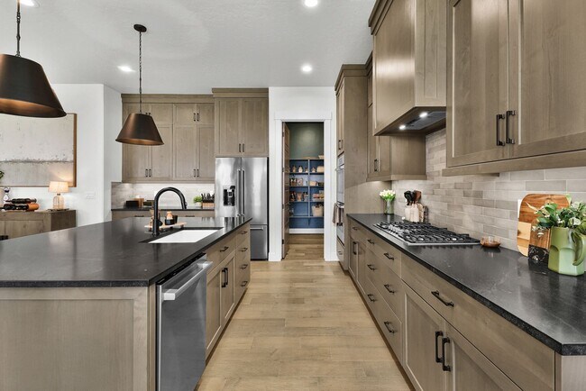 Building Photo - House for Lease in the Hills of Dry Creek Ranch