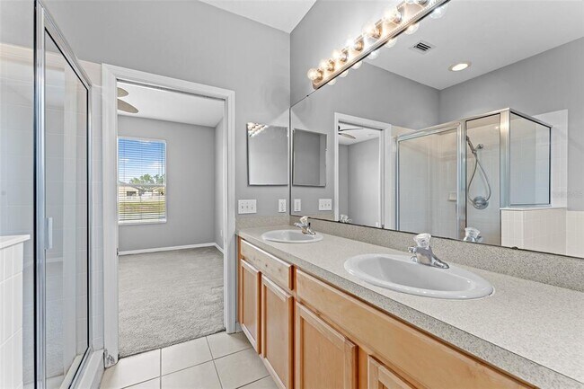Building Photo - 8420 Deer Chase Dr