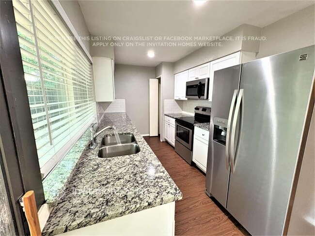 Building Photo - 4107 Brookmoor Dr