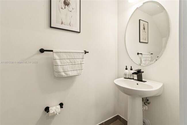 Building Photo - 23300 SW 110th Ct