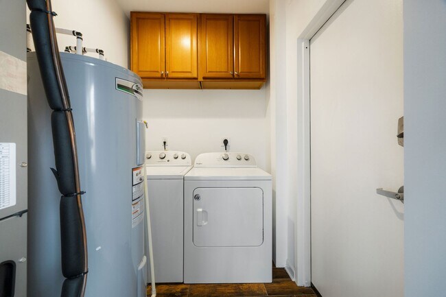 Building Photo - 6 N 18th St