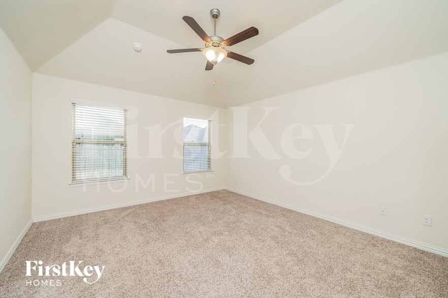 Building Photo - 805 Joaquin Wy