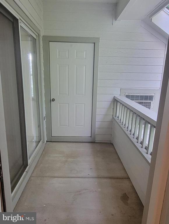 Building Photo - 4401 Sedgehurst Dr