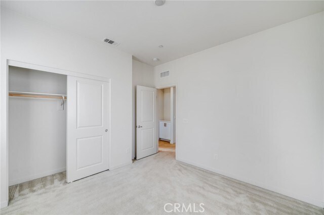 Building Photo - 582 Cultivate