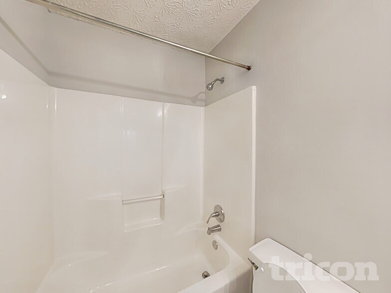 Building Photo - 1101 Tuscany Cir SW