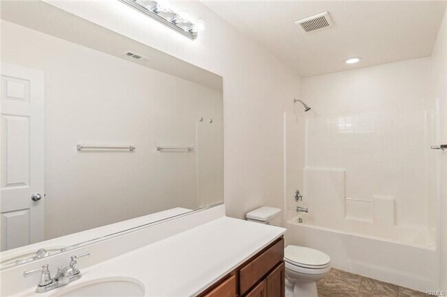 Building Photo - 33279 Gypsum St