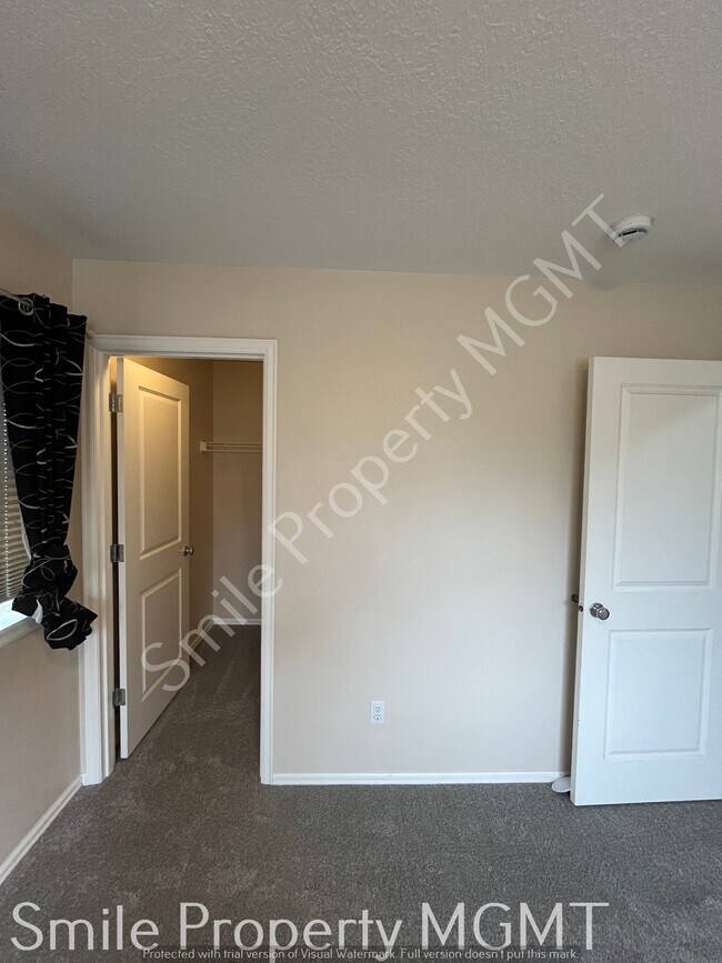 Building Photo - 13840 SE 131st Ave