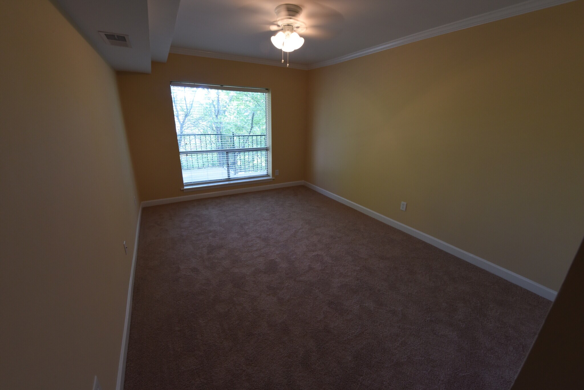 Building Photo - 57 Hanover Cir