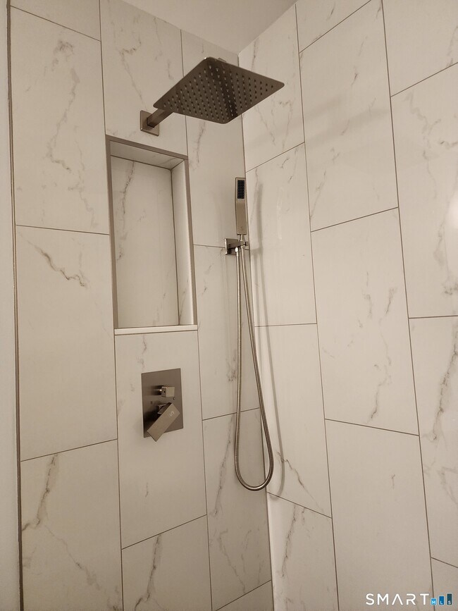 Building Photo - 52 Glen Ridge Ct