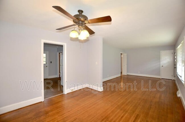 Building Photo - 4120 Leeds Dr