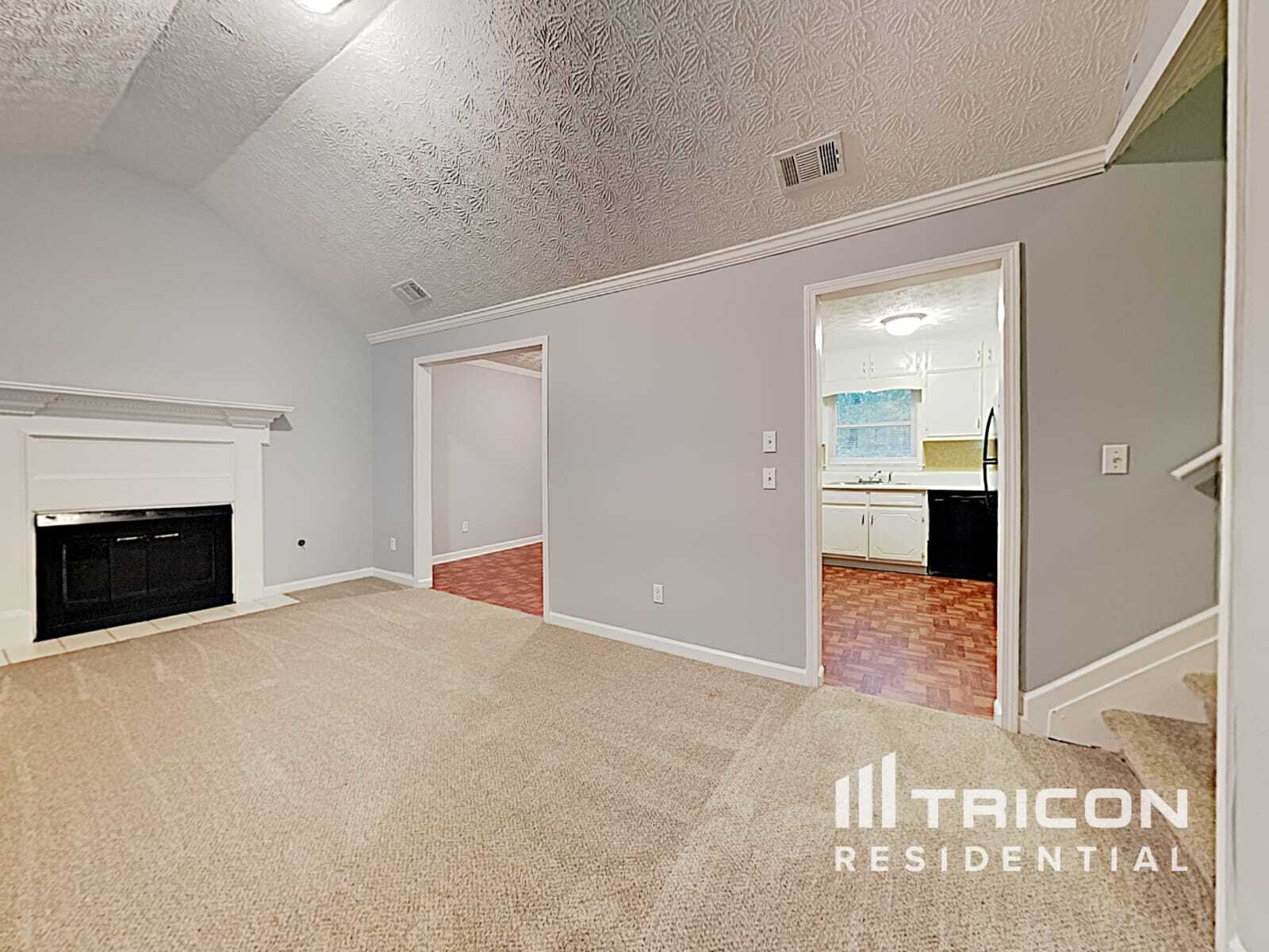 Building Photo - 60 Beaverdam Ct