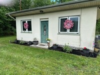 Building Photo - 43 E Wheat Rd
