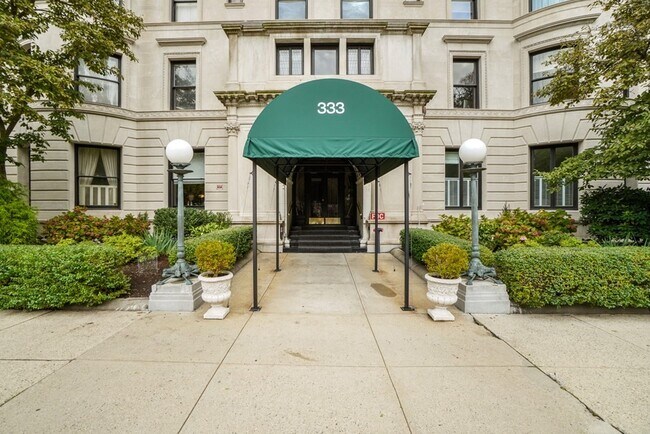 Building Photo - 333 Commonwealth Ave