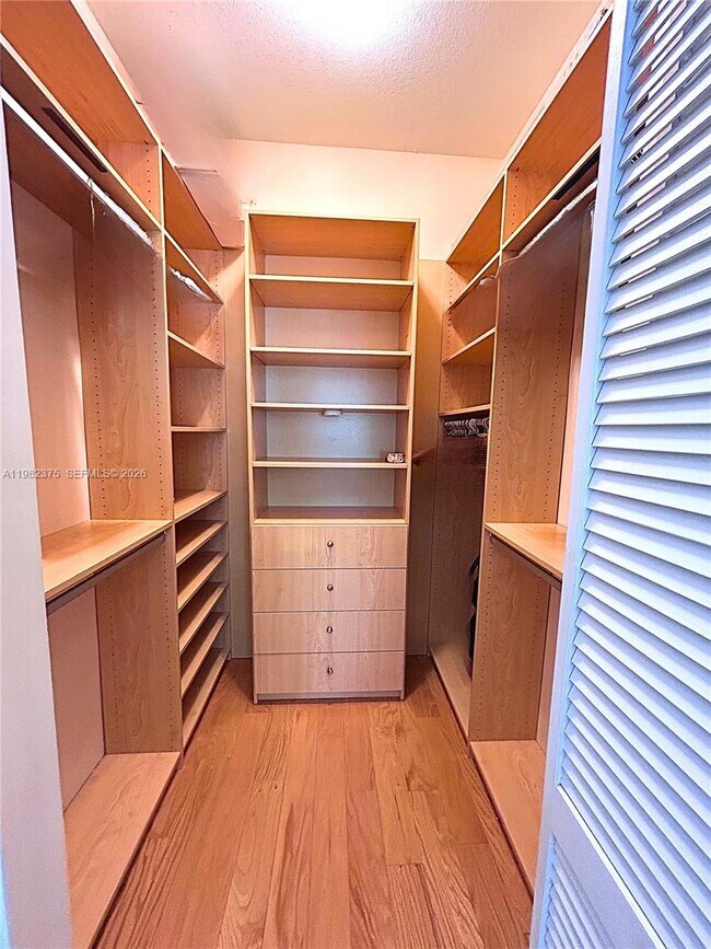 Building Photo - 1805 Ponce de Leon Blvd