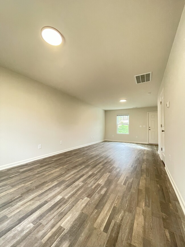 Building Photo - 1233 Butler St