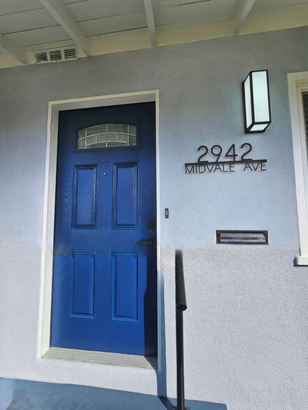 Building Photo - 2942 Midvale Ave