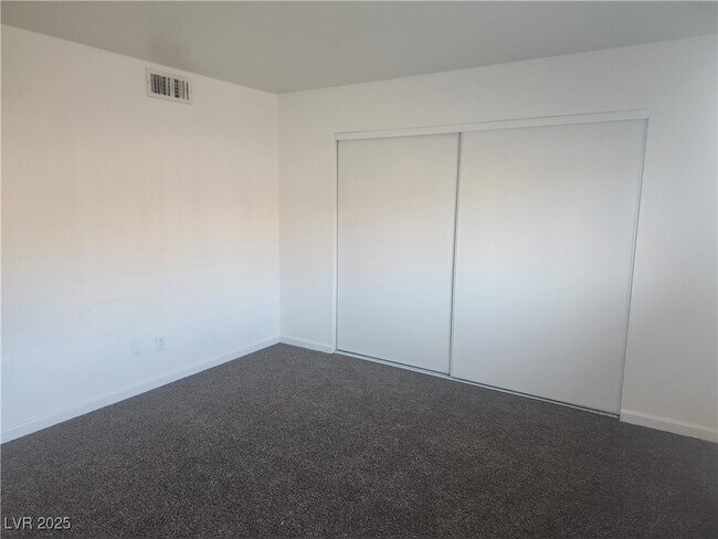 Building Photo - 4706 Cessna Ave