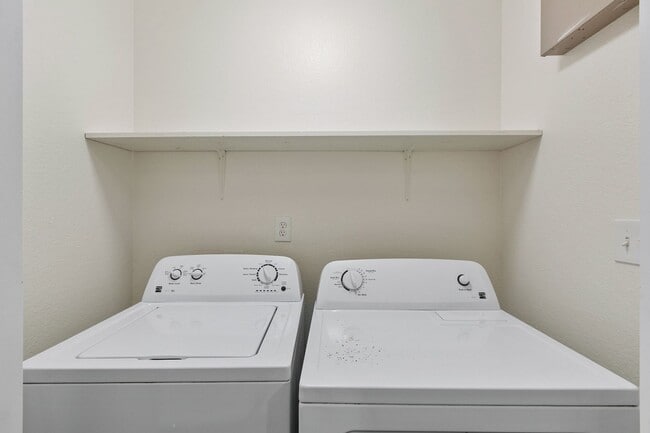 Building Photo - NEWLY RENOVATED! Central A/C, 2-Car Garage...