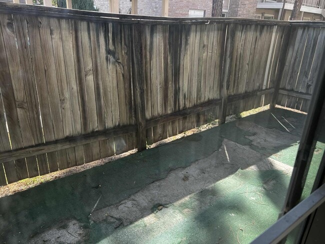 Building Photo - 2100 Wilcrest Dr