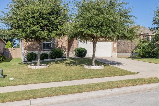 Building Photo - 767 Hoot Owl Ln S