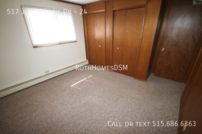 Building Photo - 517 N John Wayne Dr