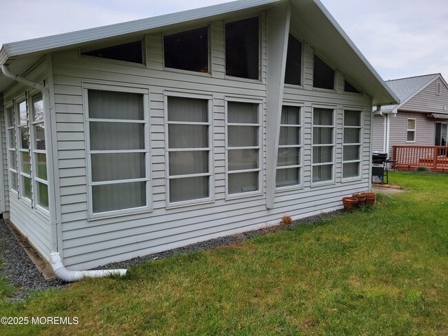 Building Photo - 43 Rodhos St