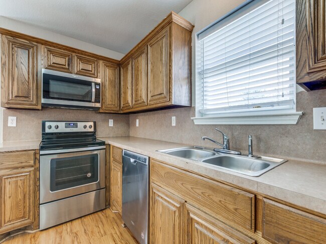 Building Photo - 6123 Flower Meadow