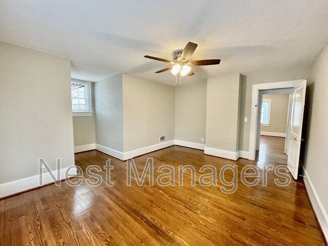 Building Photo - 1312 Summitt Ave
