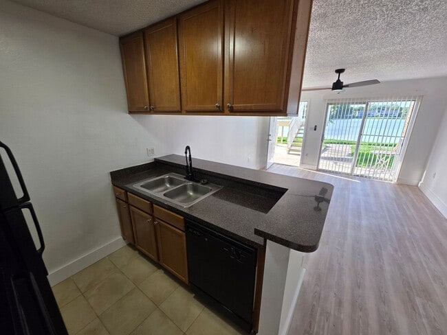 Building Photo - One Bed - One Bath - Water Front - First F...