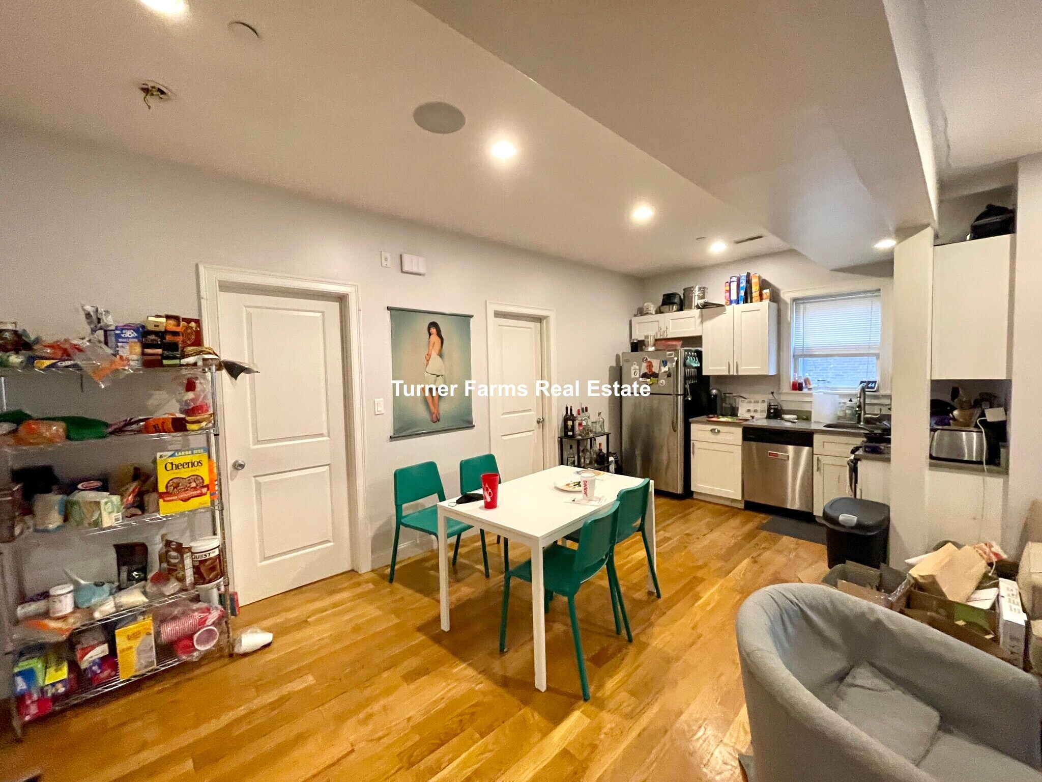 Building Photo - 721 Parker St