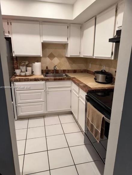 Building Photo - 8309 SW 142nd Ave