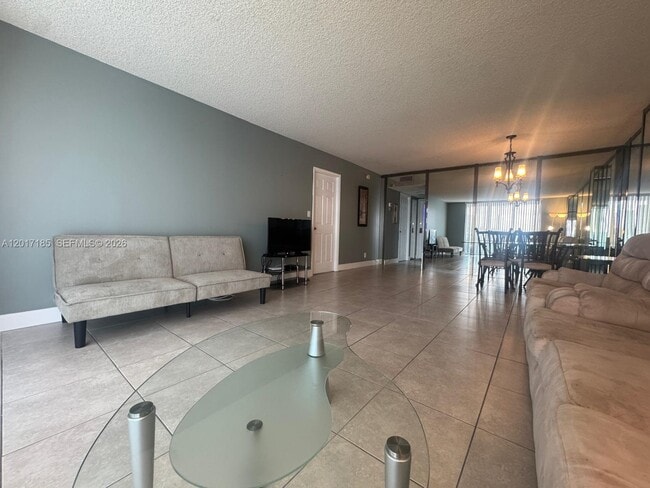 Building Photo - 3800 S Ocean Dr