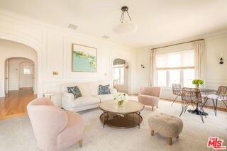 Building Photo - 1424 N Crescent Heights Blvd