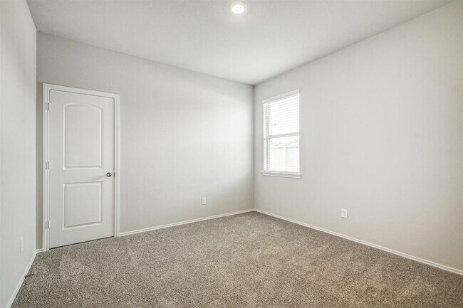 Building Photo - 9304 Colonial Bent Pl
