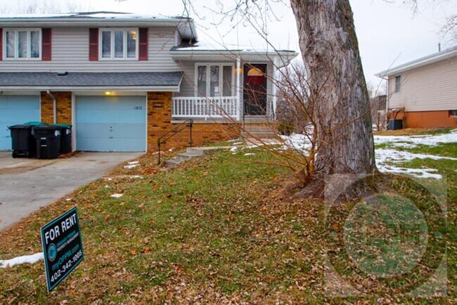 Building Photo - 11652-11654 Camden Ave