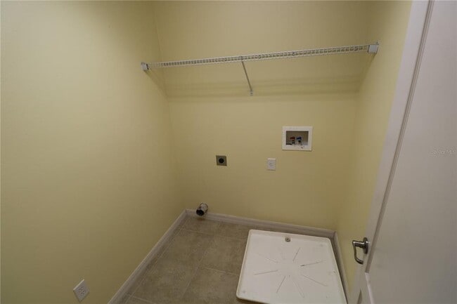 Building Photo - 9029 Aspen Hollow Pl