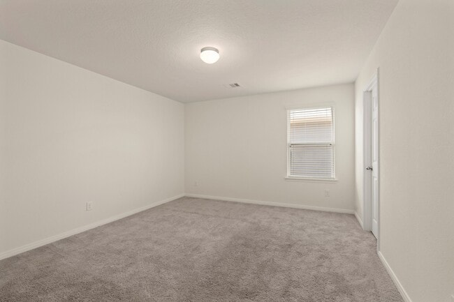 Building Photo - 4822 Hickory Deer Ln
