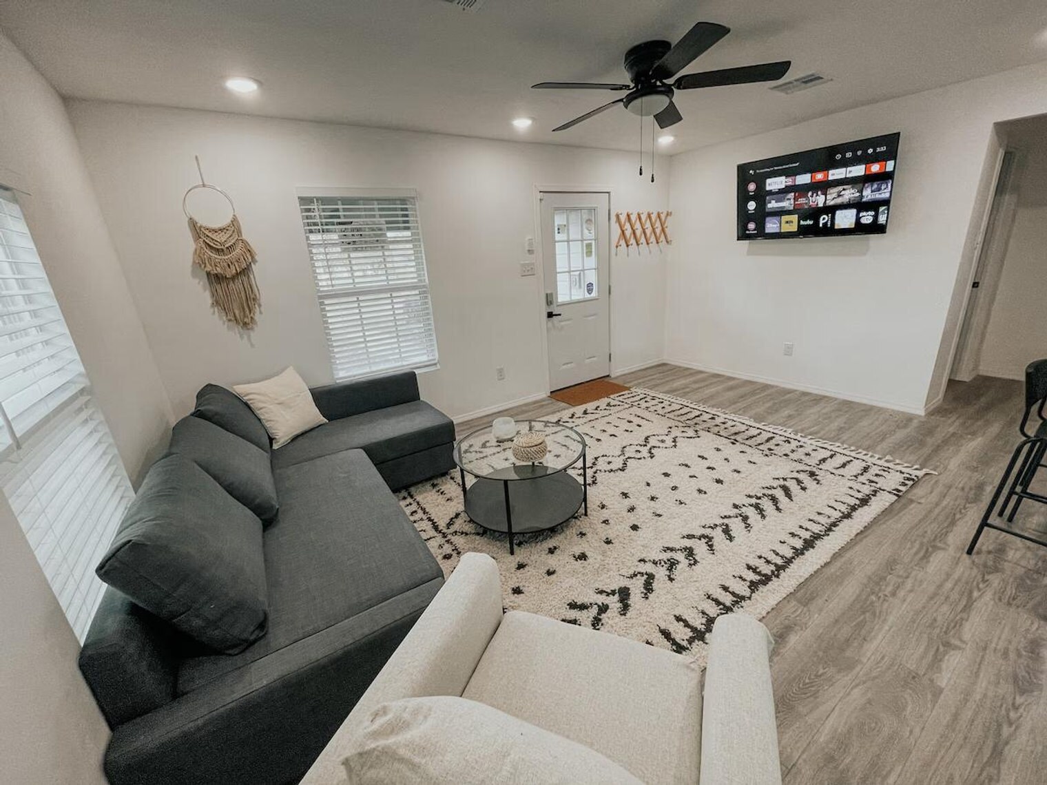 Building Photo - 3729-3727 N 24th St