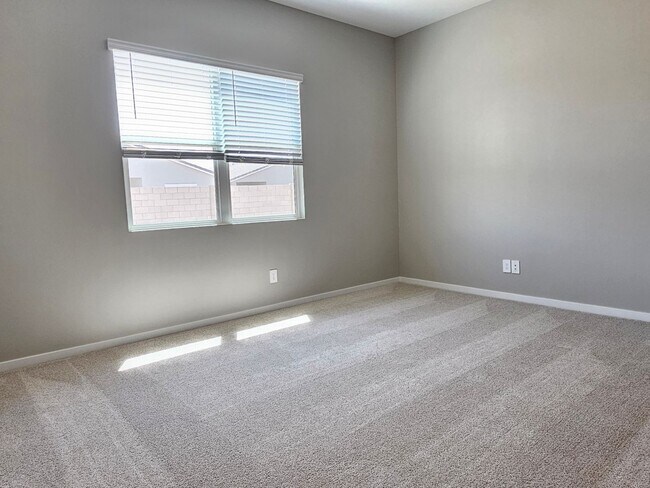 Building Photo - 17659 W College Dr